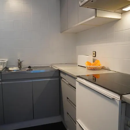 Apartment En Planta Baja Con Terraza Y Piscina Cerca De La Playa De L'estartit - Es-323-86 Torroella De Montgri