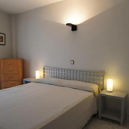Apartamento En Planta Baja Con Terraza Y Piscina Cerca De La Playa De L'estartit - Es-323-86 Apartment *